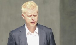 威廉·“比利”·詹姆斯·米切尔的名誉在诽谤审判中受到质疑