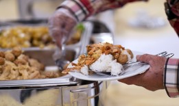 肠道细菌是如何引发暴饮暴食或体重增加的