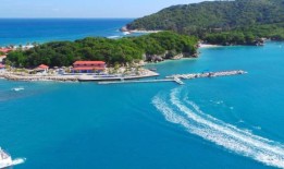美国旅游警告：邮轮公司延长取消热门加勒比海度假胜地的航程