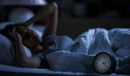 研究：睡眠不足可能导致体重增加和胆固醇问题