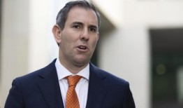 查尔默斯的选举支出和银行改革承诺很难兑现