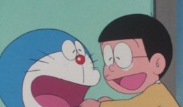 在通货膨胀的背景下，东京的“儿童自助餐厅”为暑假的孩子们提供早餐