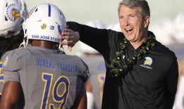 美联社消息称，圣何塞州立大学的布伦特·布伦南同意与亚利桑那州立大学签订5年的合同，成为亚利桑那州立大学的下一任教练