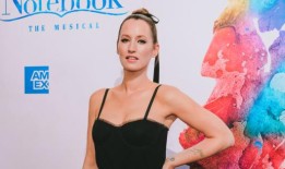 《我们都值得》：《恋恋笔记本》英格丽·迈克尔森安慰那些没有获得托尼奖提名的人