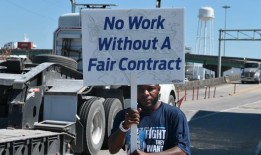 阿拉巴马州的汽车工业面临港口罢工，为可能的延误做准备