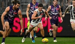 科林伍德的新援拉奇·舒尔茨在回到奥图斯球场时遭到了码头工人球迷的嘘声