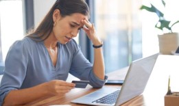 波罗的海居民成为肮脏骗局的受害者：犯罪分子勒索她数周的钱