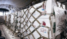 载有救援物资的卡塔尔飞机首次抵达大马士革机场