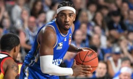 子弹在另一场最后的衰落中幸存下来，将凯恩斯赶下台