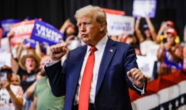 查克·托德：共和党人被特朗普的执念缠住了