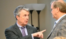 阿拉巴马州总检察长办公室将花费近100万美元捍卫性别肯定护理禁令