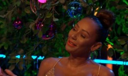 梅尔·B称英国喜剧演员是“最傻的明星”