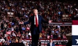 下个月的经济状况可能对总统大选至关重要