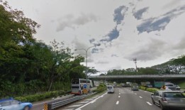 据称在高速公路上将司机推入排水沟的出租车司机将被起诉