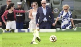 足球：町田反超10人甘巴，领先5分