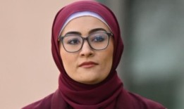 Fatima Payman拒绝将哈马斯的袭击称为恐怖主义行为