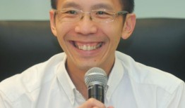 乘坐可持续旅游飞机