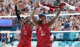 2024年巴黎奥运会：卡塔尔的尤努斯和提扬晋级16强