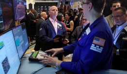 截至7月17日的一周，美国股票基金吸引了大量资金流入