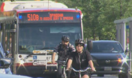 在出行时间激增的情况下，将在Spadina大道的一段路段设置临时公交专用道