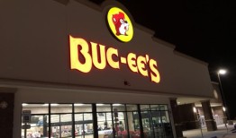 斯莫基山附近的新布希餐厅推迟开业