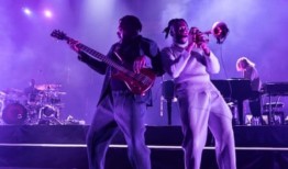 为什么英国广播电台无视英国黑人音乐而播放循环的美国说唱音乐？