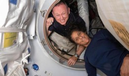 美国宇航局的宇航员苏尼塔·威廉姆斯和巴里·威尔莫是如何在太空中度过他们的日子的
