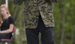 海军陆战队的指挥官：阿尔·格雷的个人风格