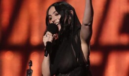 Charli XCX包揽了五项全英大奖，Fontaines DC获奖，Chappell Roan在获奖感言中表彰sinsamad O 'Connor