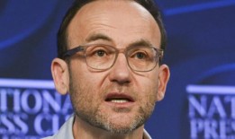 商界领袖抨击亚当？班特的过度利得税是“经济破坏”