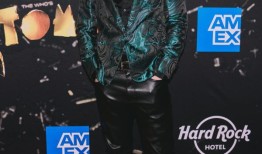 Look Book： The Who's Tommy红毯上的摇滚明星时尚