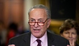 舒默：如果参议院不通过新的援助法案，“乌克兰将沦陷”