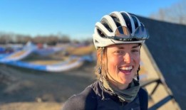 官员称，德克萨斯州自行车谋杀嫌疑人凯特琳·阿姆斯特朗试图逃跑