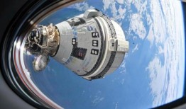 美国宇航局的宇航员苏尼塔·威廉姆斯和巴里·威尔莫是如何在太空中度过他们的日子的